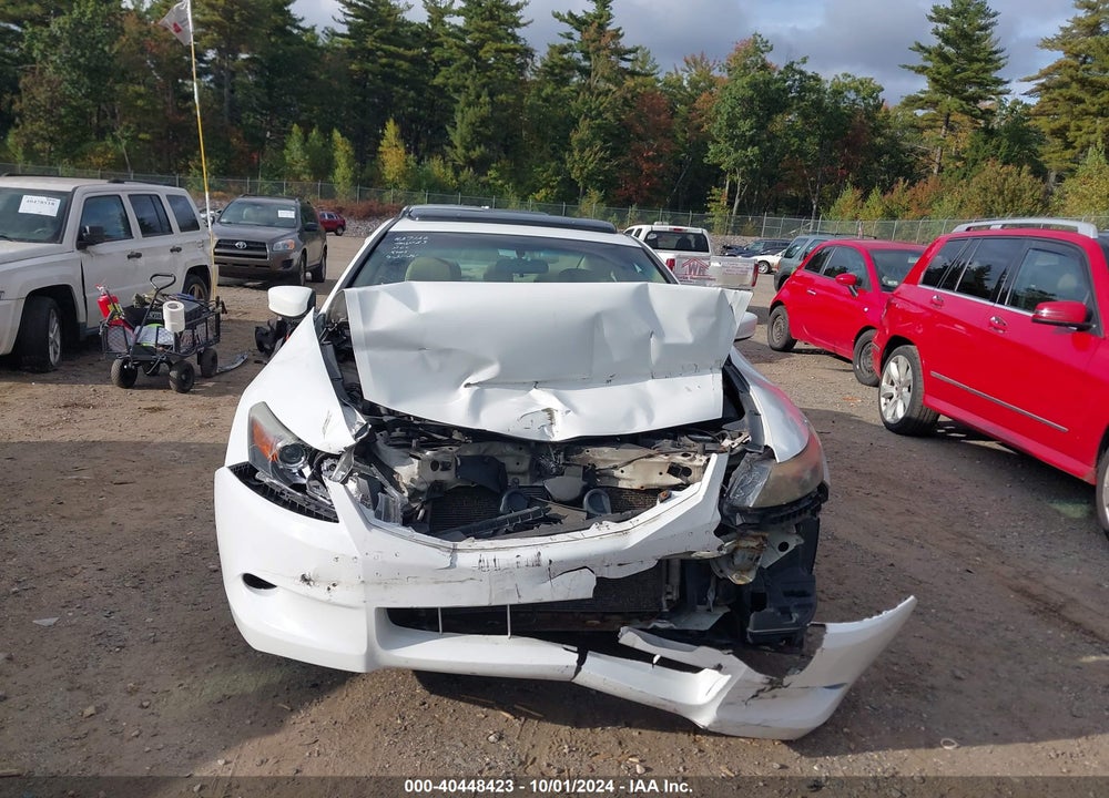 2010 HONDA ACCORD VIN: 1HGCS1B82AA002734