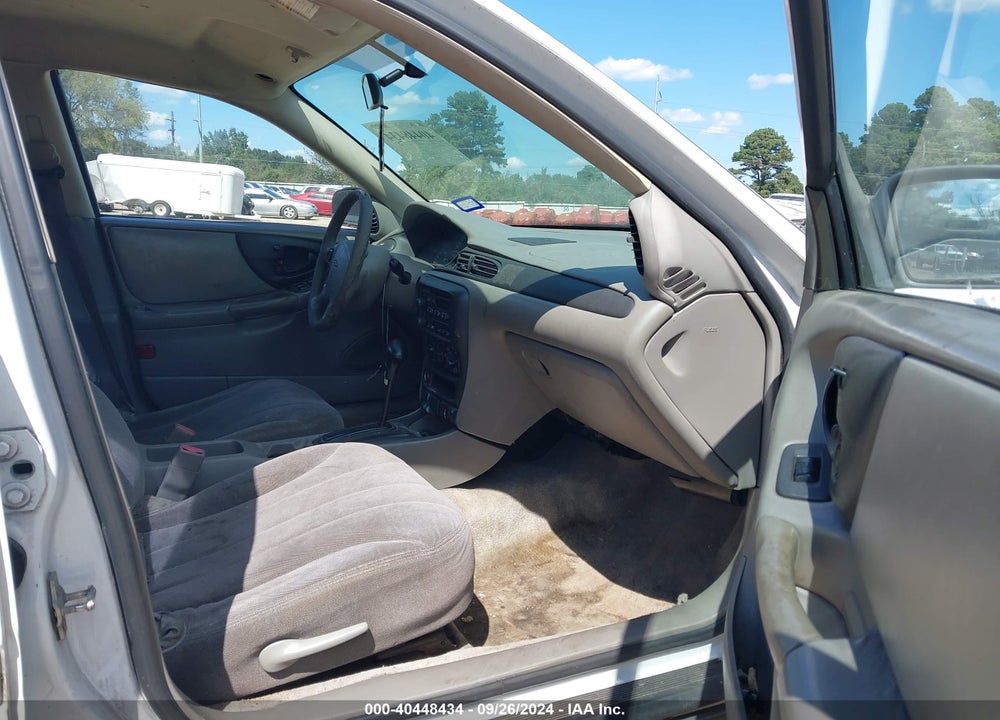 2004 CHEVROLET CLASSIC VIN: 1G1ND52F14M695959