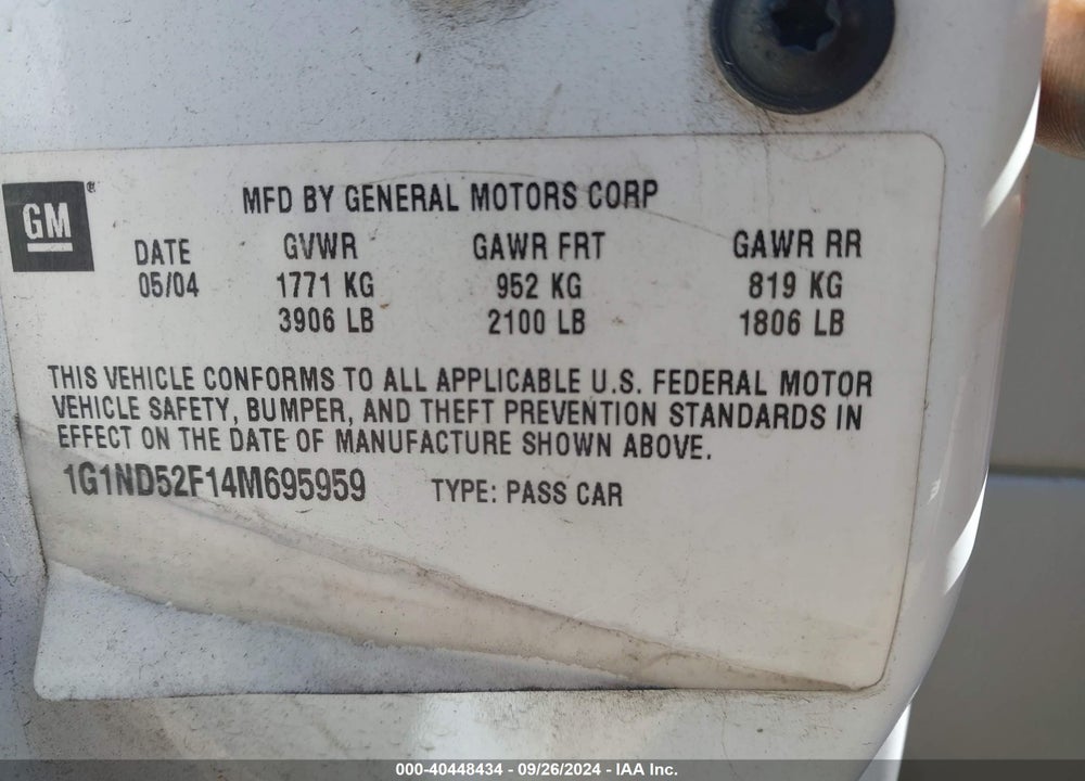 2004 CHEVROLET CLASSIC VIN: 1G1ND52F14M695959
