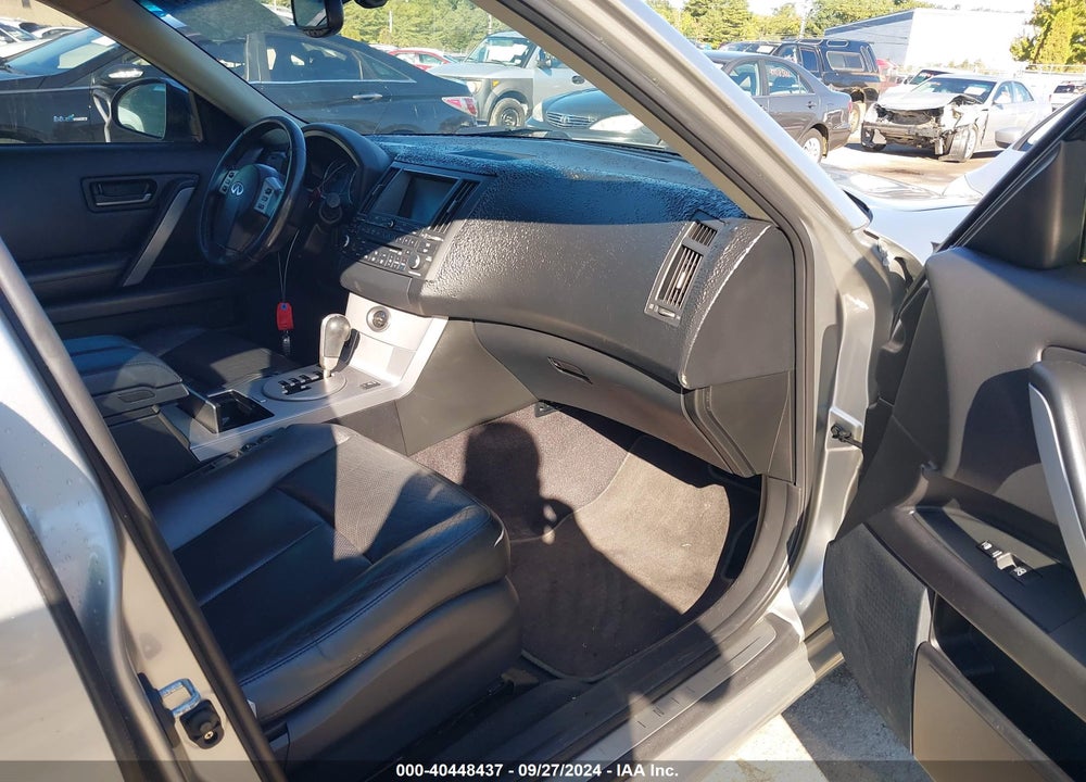 2005 INFINITI FX35 VIN: JNRAS08W45X219968