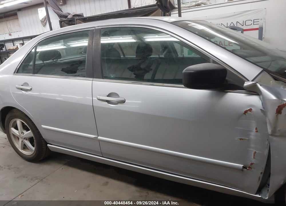 2005 HONDA ACCORD 2.4 EX VIN: 1HGCM56725A028730