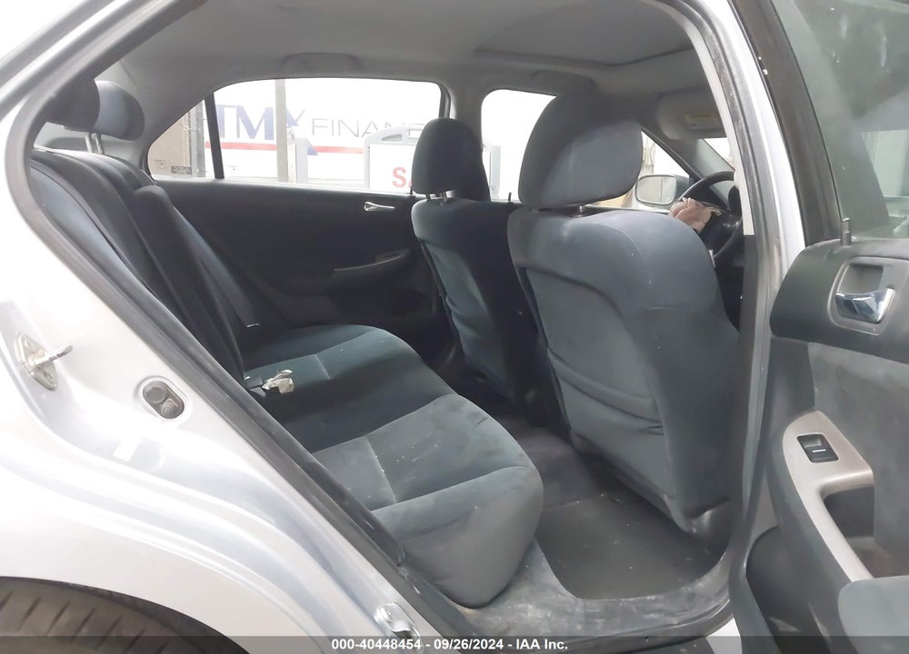 2005 HONDA ACCORD 2.4 EX VIN: 1HGCM56725A028730