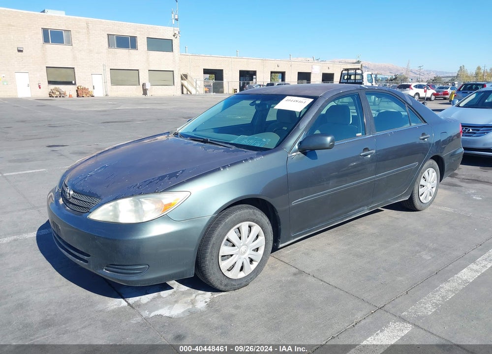 2002 TOYOTA CAMRY LE VIN: 4T1BE30K42U577358