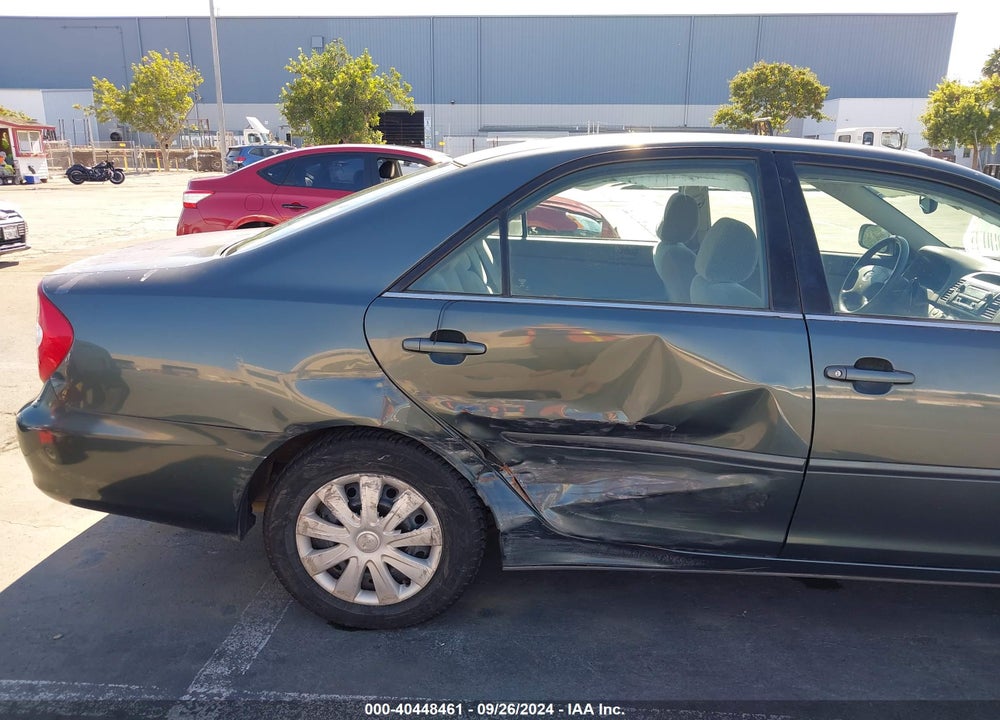 2002 TOYOTA CAMRY LE VIN: 4T1BE30K42U577358