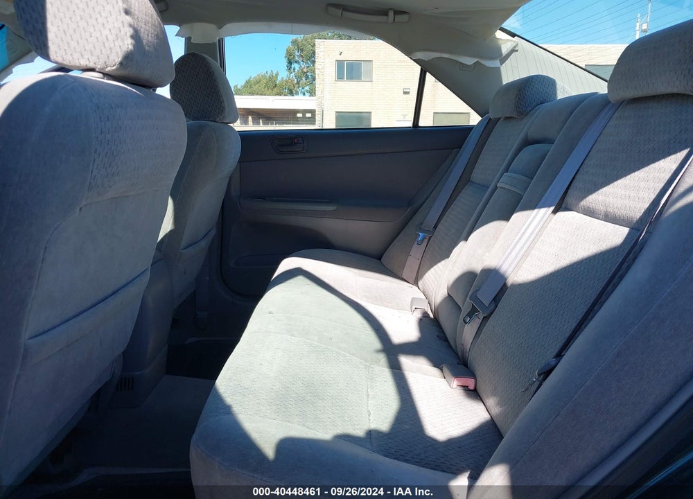 2002 TOYOTA CAMRY LE VIN: 4T1BE30K42U577358