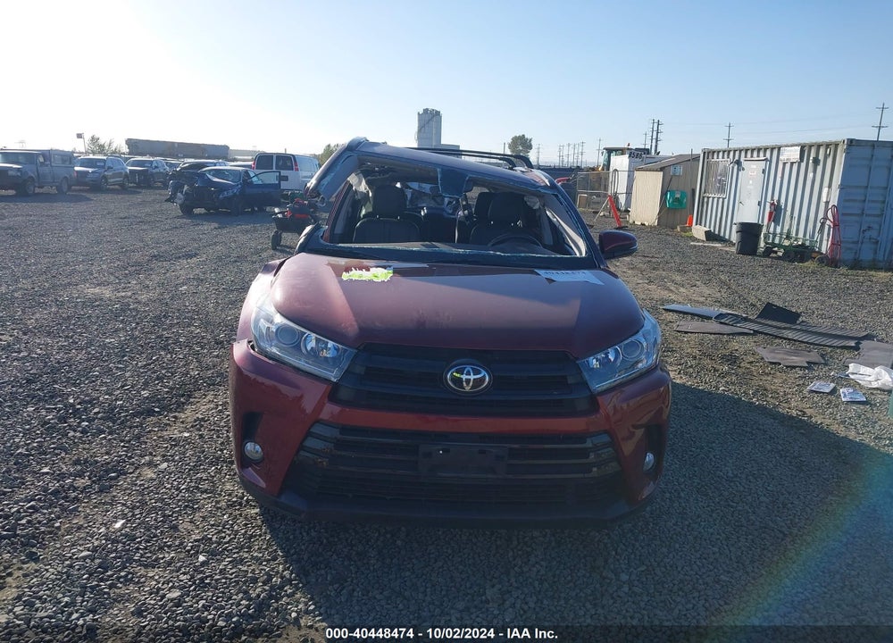 2017 TOYOTA HIGHLANDER SE VIN: 5TDJZRFH1HS466962