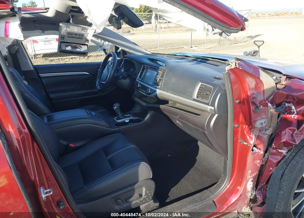 2017 TOYOTA HIGHLANDER SE VIN: 5TDJZRFH1HS466962