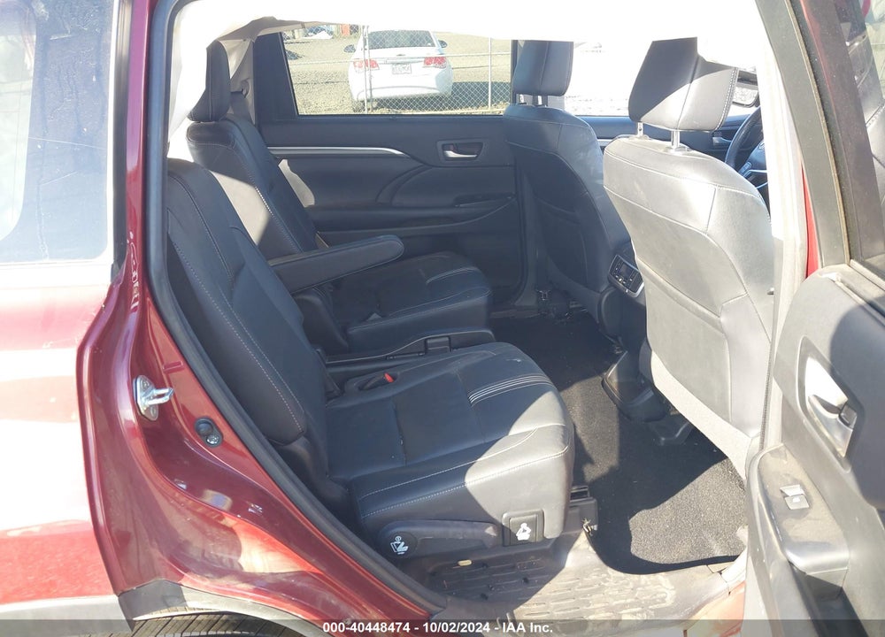 2017 TOYOTA HIGHLANDER SE VIN: 5TDJZRFH1HS466962