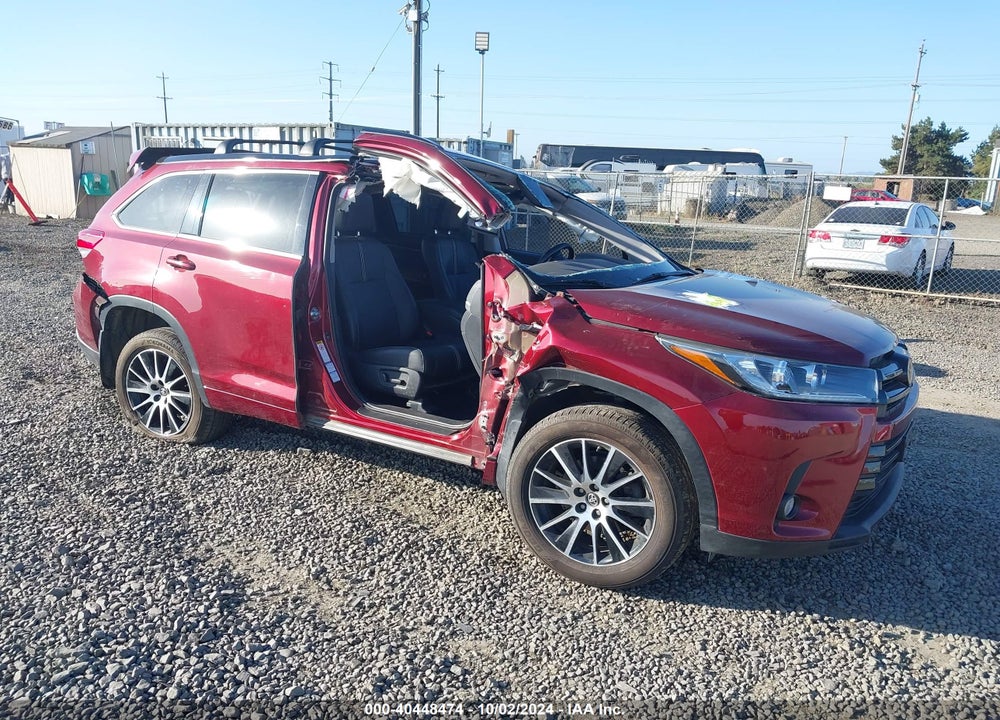 2017 TOYOTA HIGHLANDER SE VIN: 5TDJZRFH1HS466962