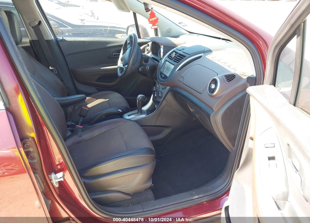2016 CHEVROLET TRAX LT VIN: 3GNCJLSB9GL275820