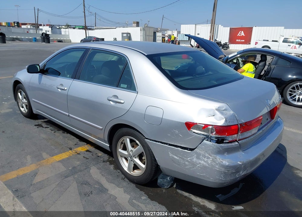 2004 HONDA ACCORD 2.4 EX VIN: JHMCM56624C035491