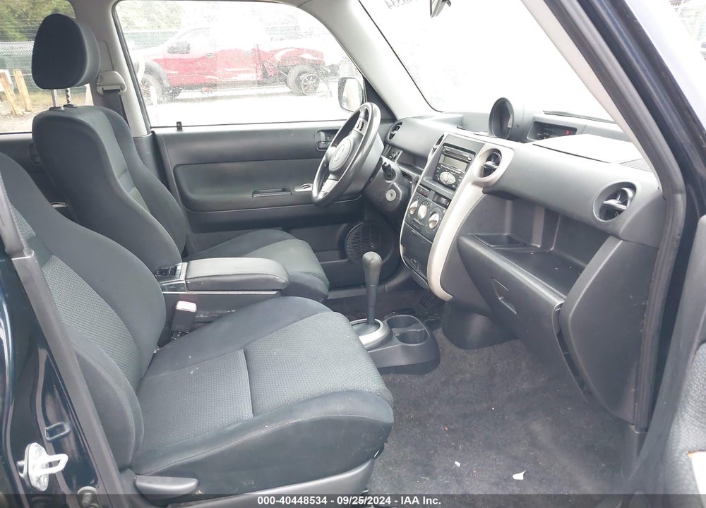 2006 SCION XB VIN: JTLKT324464125817