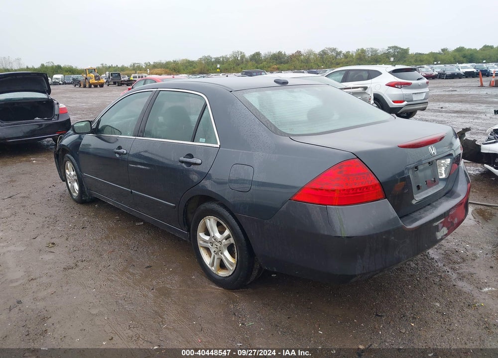 2007 HONDA ACCORD 2.4 EX VIN: 1HGCM56897A162078