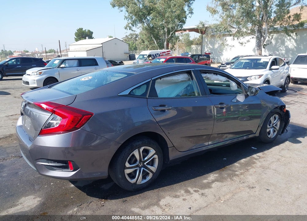 2018 HONDA CIVIC LX VIN: 2HGFC2F56JH560507