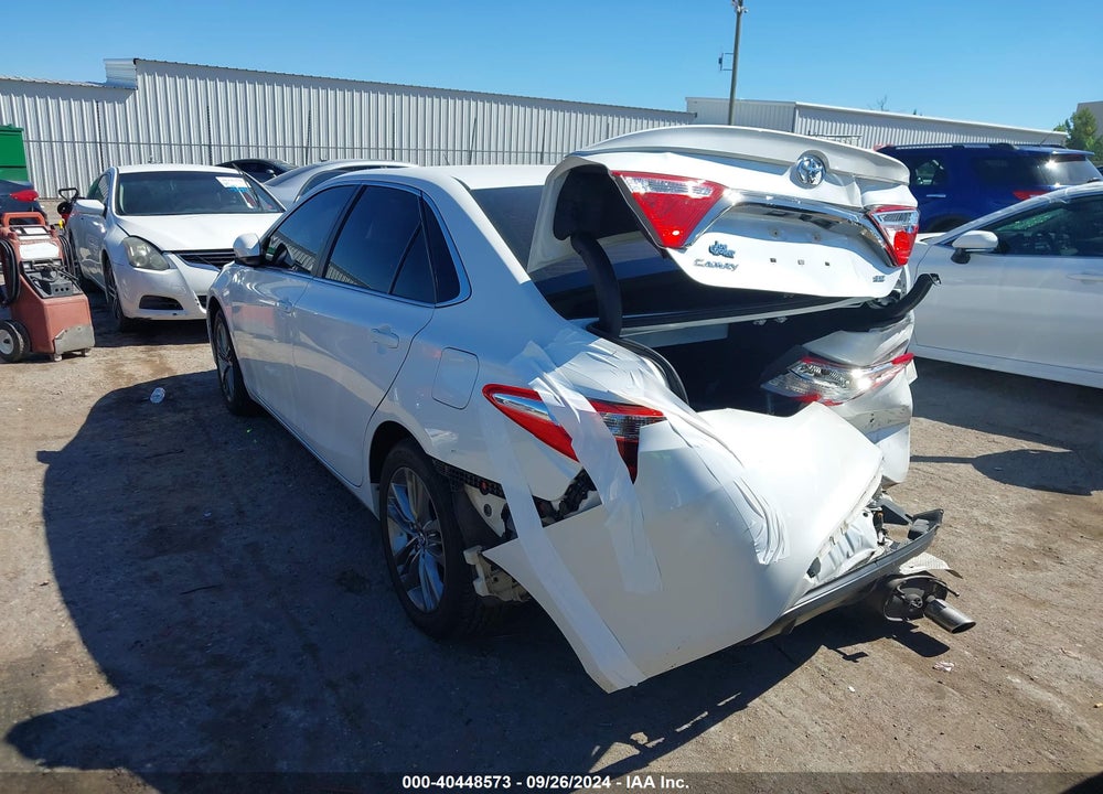 2017 TOYOTA CAMRY SE VIN: 4T1BF1FK7HU415404
