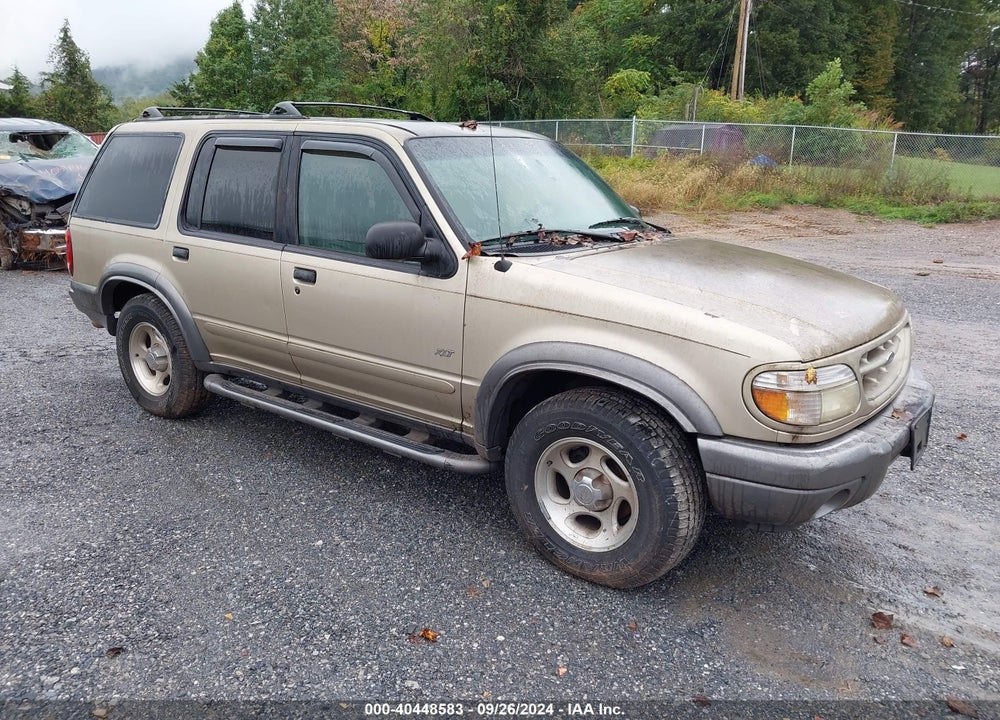 2001 FORD EXPLORER XLT VIN: 1FMDU73E31ZA09175