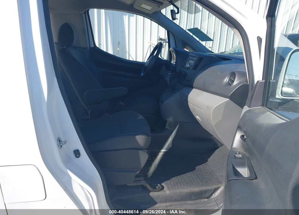 2017 NISSAN NV200 SV VIN: 3N6CM0KN9HK708632