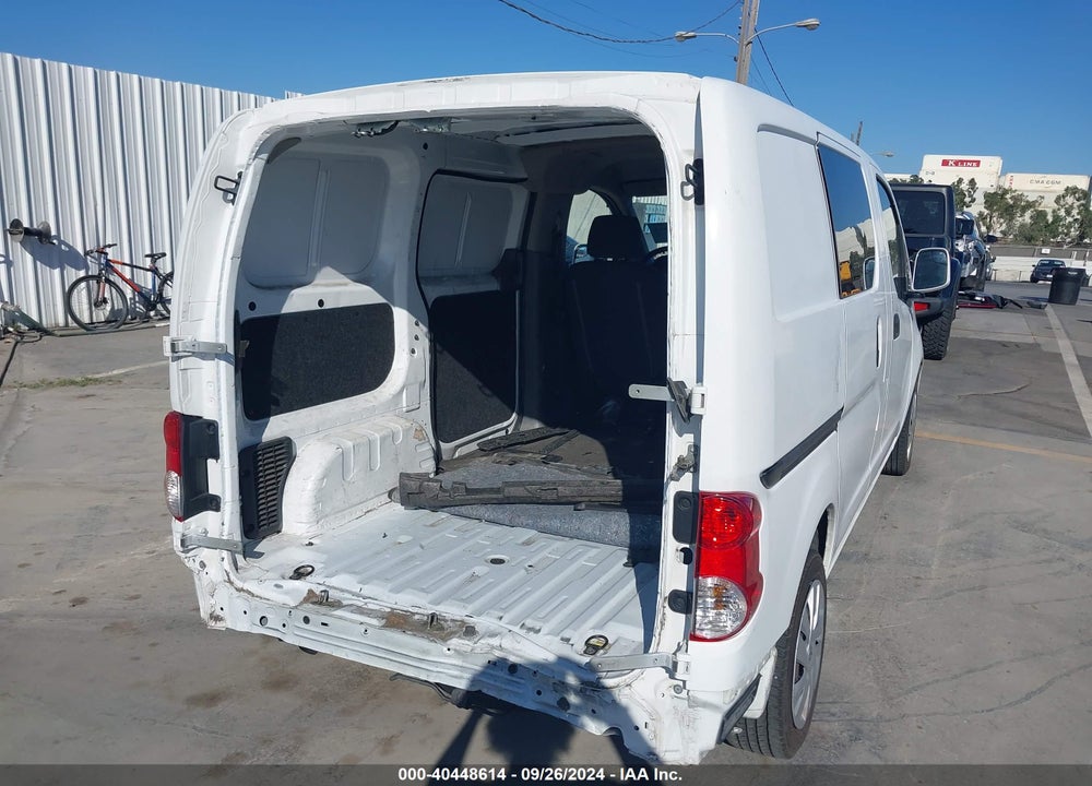 2017 NISSAN NV200 SV VIN: 3N6CM0KN9HK708632
