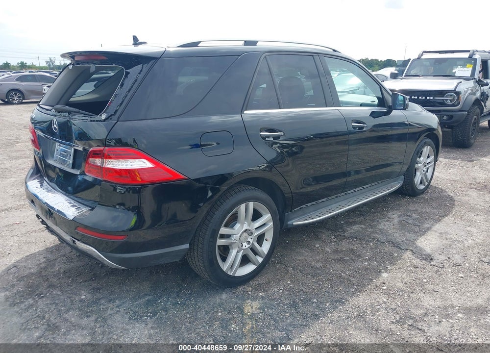 2014 MERCEDES-BENZ ML 350 VIN: 4JGDA5JB3EA333057
