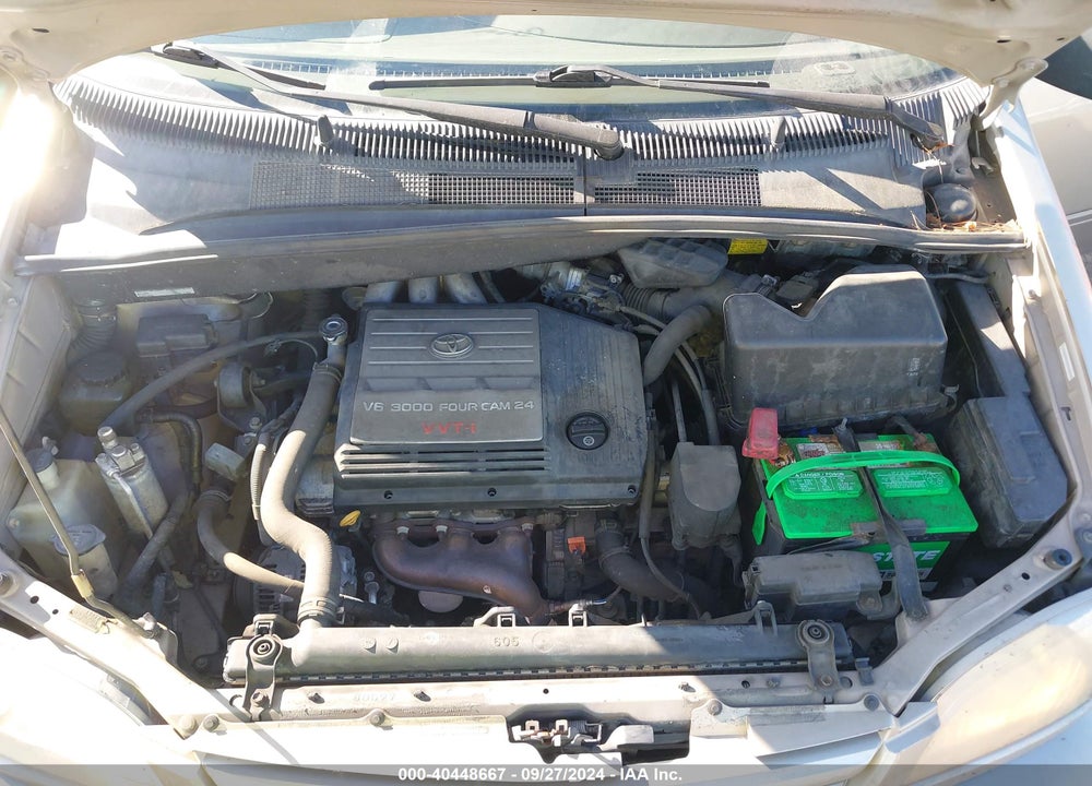 2001 TOYOTA SIENNA XLE VIN: 4T3ZF13C71U340440