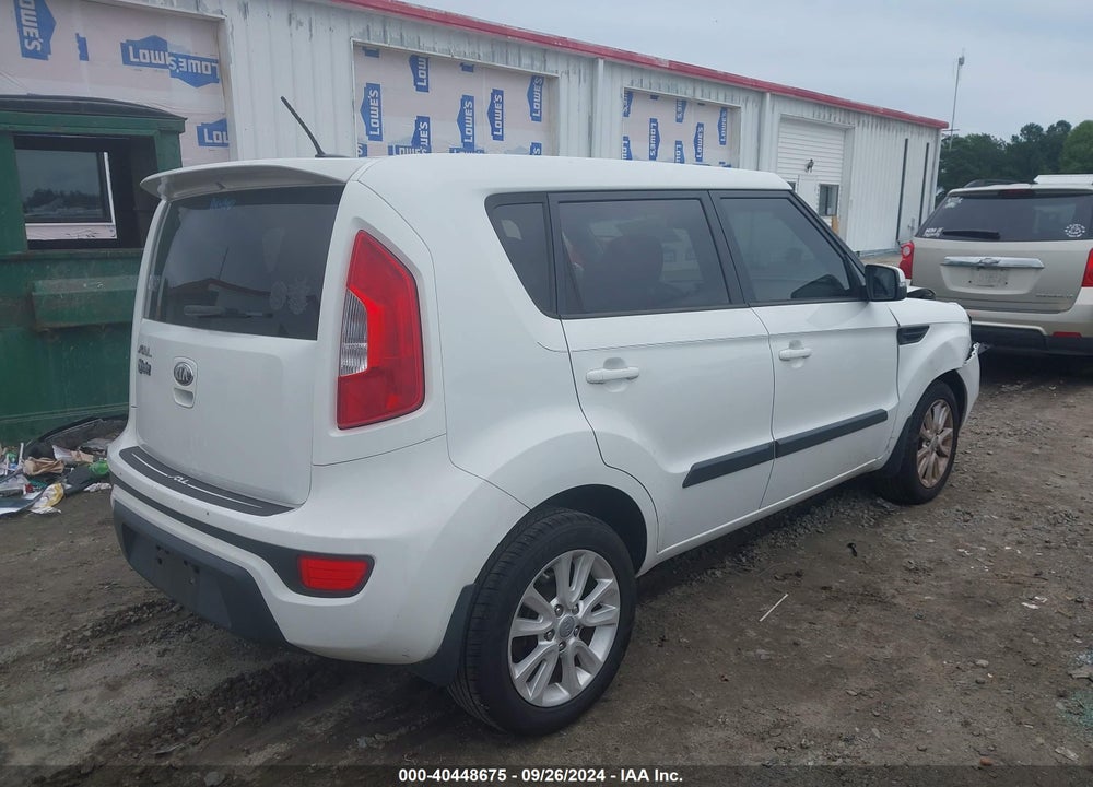 2013 KIA SOUL SPORT VIN: KNDJT2A69D7558839