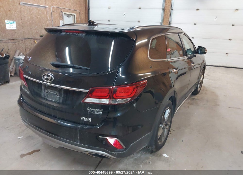 2018 HYUNDAI SANTA FE SE/LIMITED VIN: KM8SRDHF4JU284415