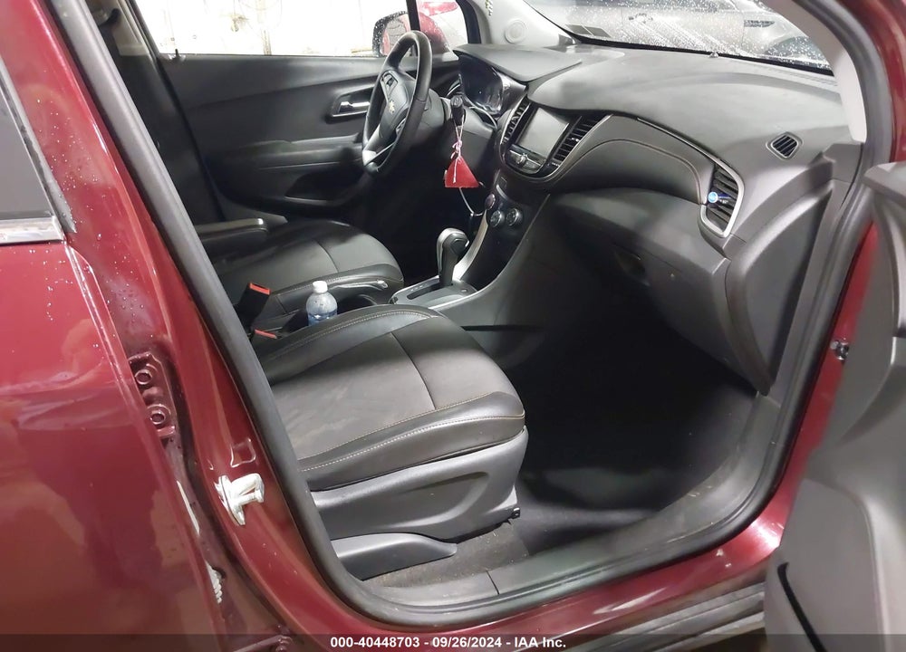 2017 CHEVROLET TRAX LT VIN: 3GNCJPSB5HL250731