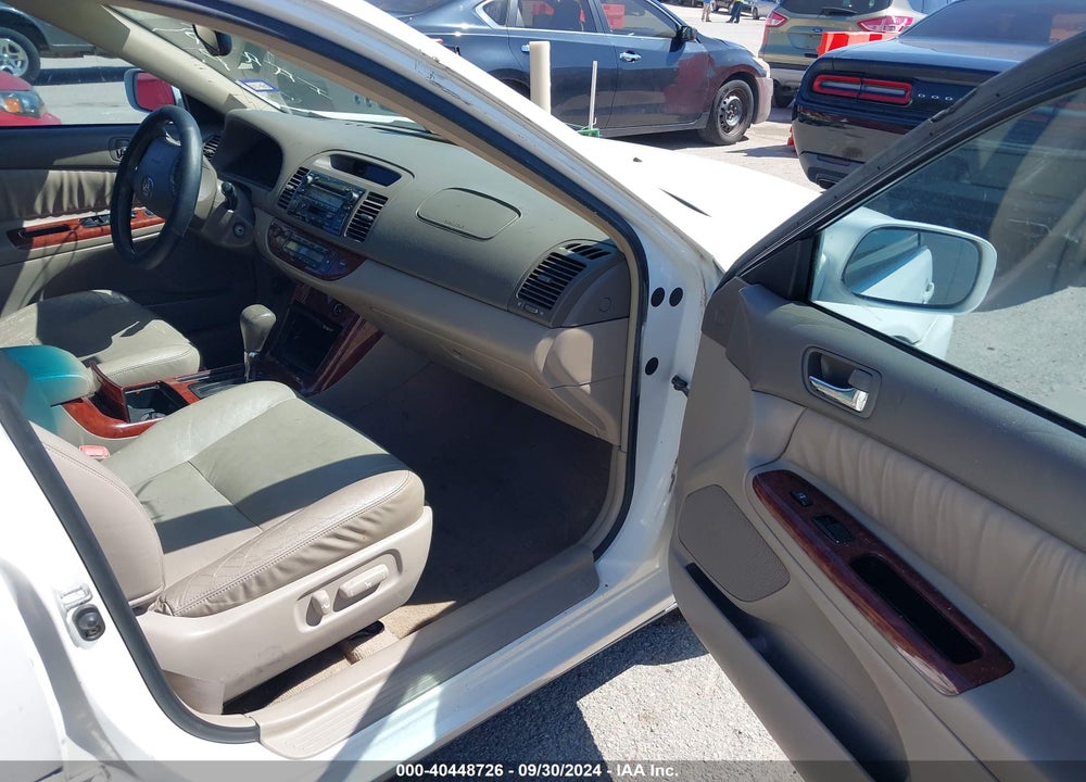 2006 TOYOTA CAMRY LE/XLE VIN: JTDBF32K360167419
