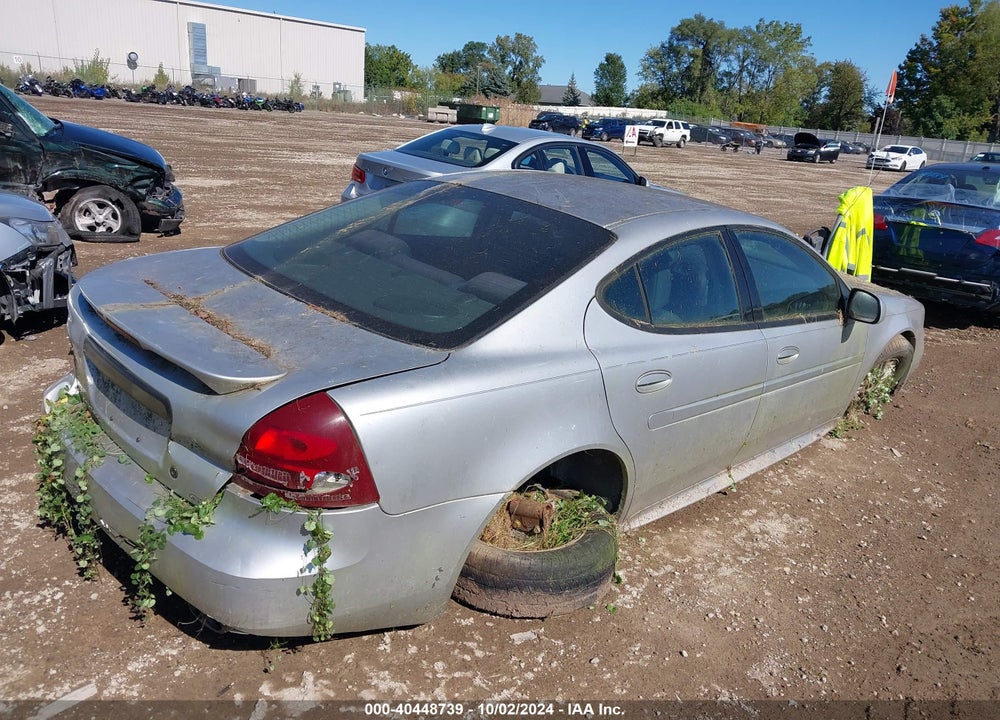 2004 PONTIAC GRAND PRIX GT1 VIN: 2G2WP522641176650