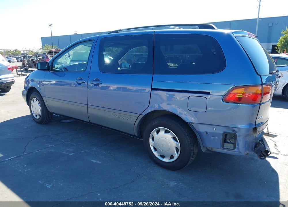 1998 TOYOTA SIENNA LE VIN: 4T3ZF13C1WU079006