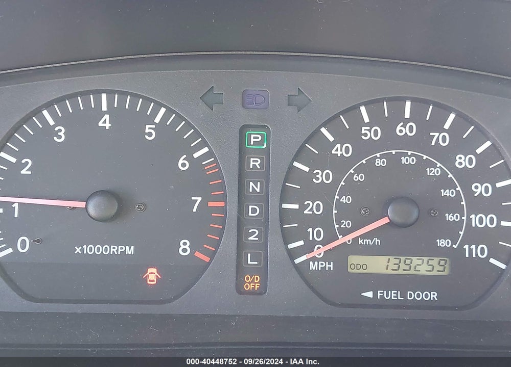 1998 TOYOTA SIENNA LE VIN: 4T3ZF13C1WU079006
