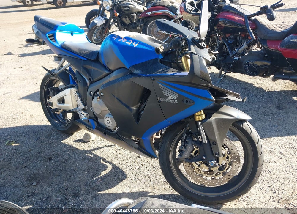 2006 HONDA CBR600 RR VIN: JH2PC37076M310460