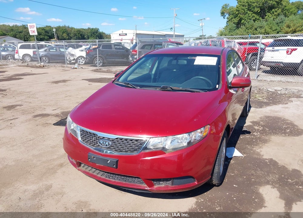 2011 KIA FORTE EX VIN: KNAFU4A29B5887395