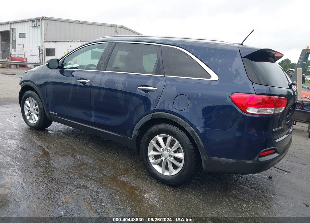 2016 KIA SORENTO 3.3L LX VIN: 5XYPGDA5XGG150729