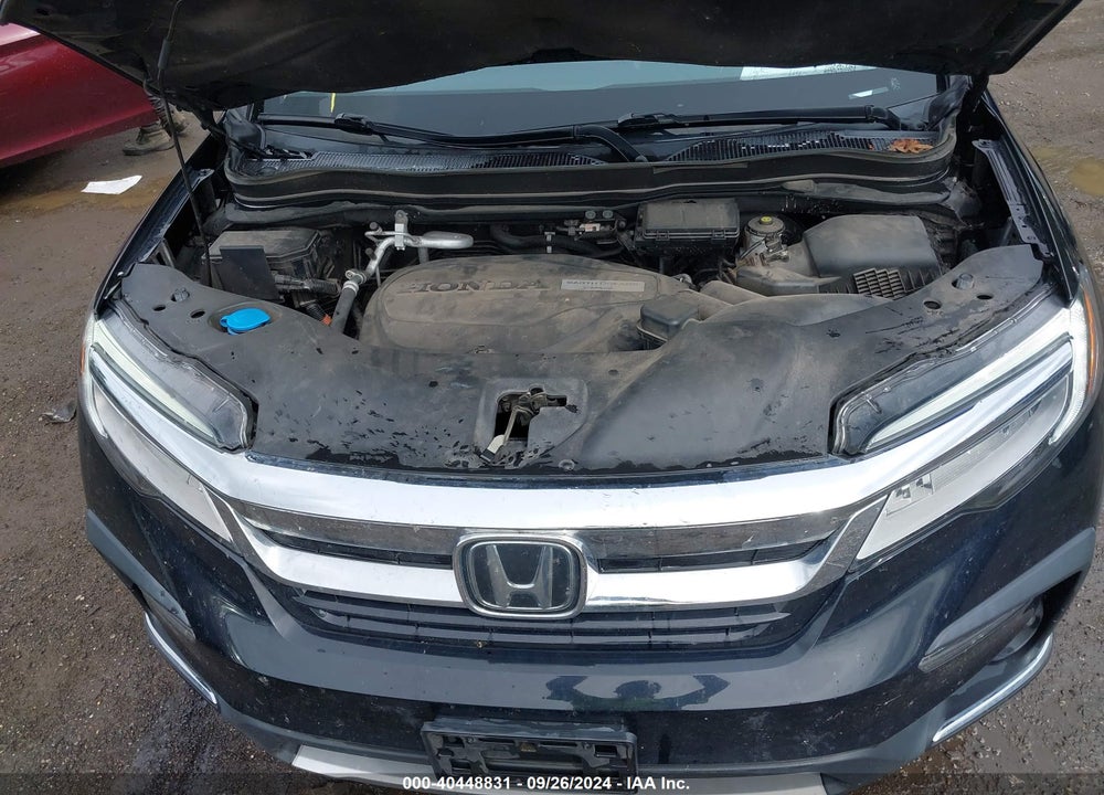 2019 HONDA PILOT TOURING VIN: 5FNYF6H90KB060095