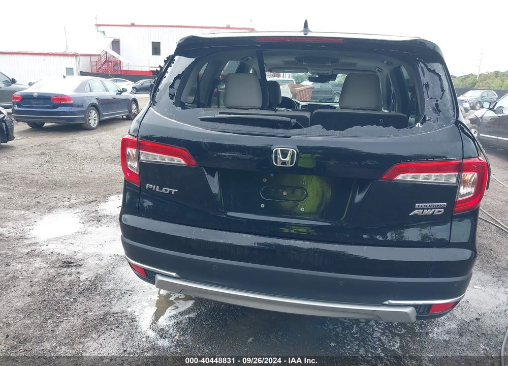 2019 HONDA PILOT TOURING VIN: 5FNYF6H90KB060095