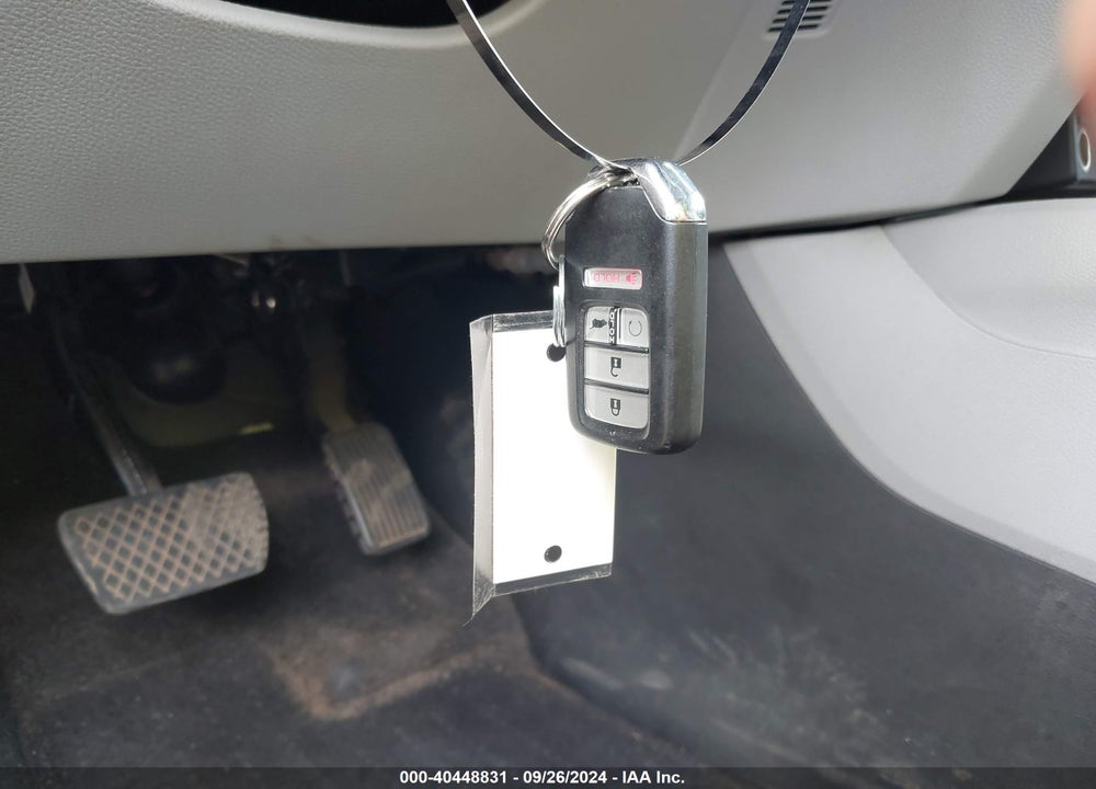 2019 HONDA PILOT TOURING VIN: 5FNYF6H90KB060095