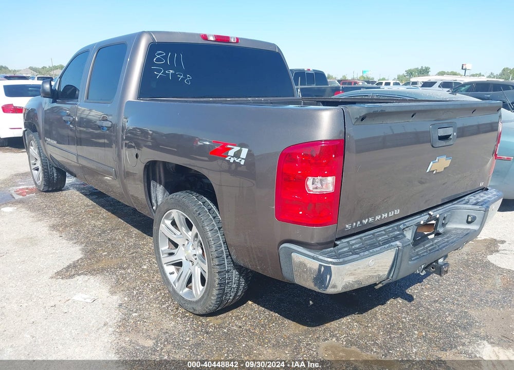 2008 CHEVROLET SILVERADO 1500 LT2 VIN: 2GCEK13M381117978