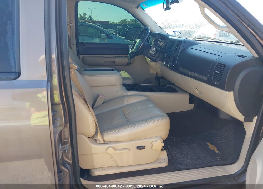 2008 CHEVROLET SILVERADO 1500 LT2 VIN: 2GCEK13M381117978
