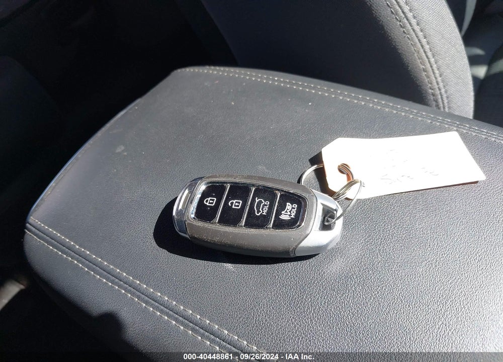 2019 HYUNDAI SANTA FE SEL VIN: 5NMS3CADXKH007933