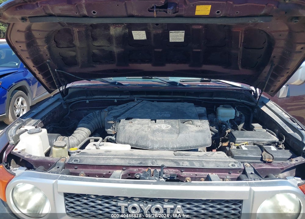 2007 TOYOTA FJ CRUISER VIN: JTEBU11F570017565