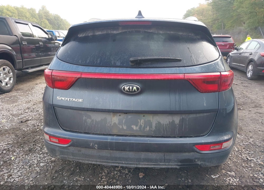 2019 KIA SPORTAGE LX VIN: KNDPMCAC6K7610072