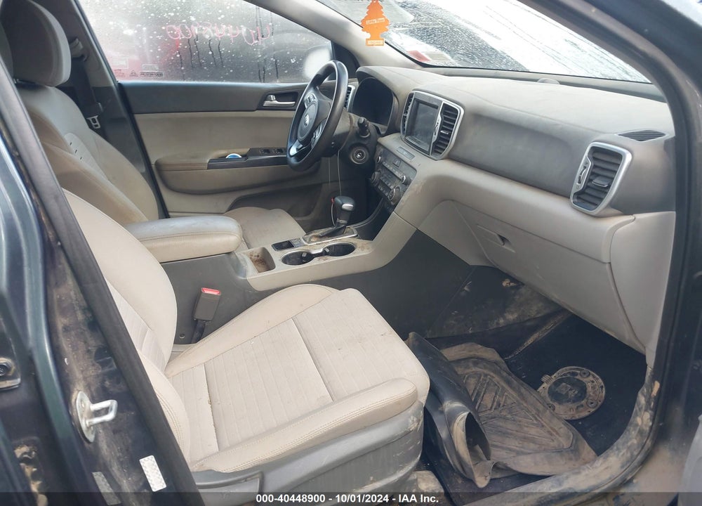2019 KIA SPORTAGE LX VIN: KNDPMCAC6K7610072
