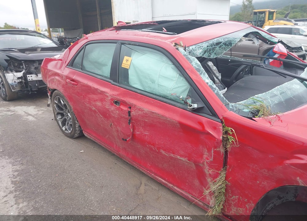 2015 CHRYSLER 300 300S VIN: 2C3CCABG2FH756040