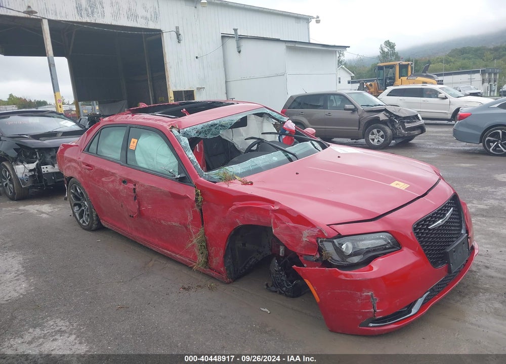 2015 CHRYSLER 300 300S VIN: 2C3CCABG2FH756040