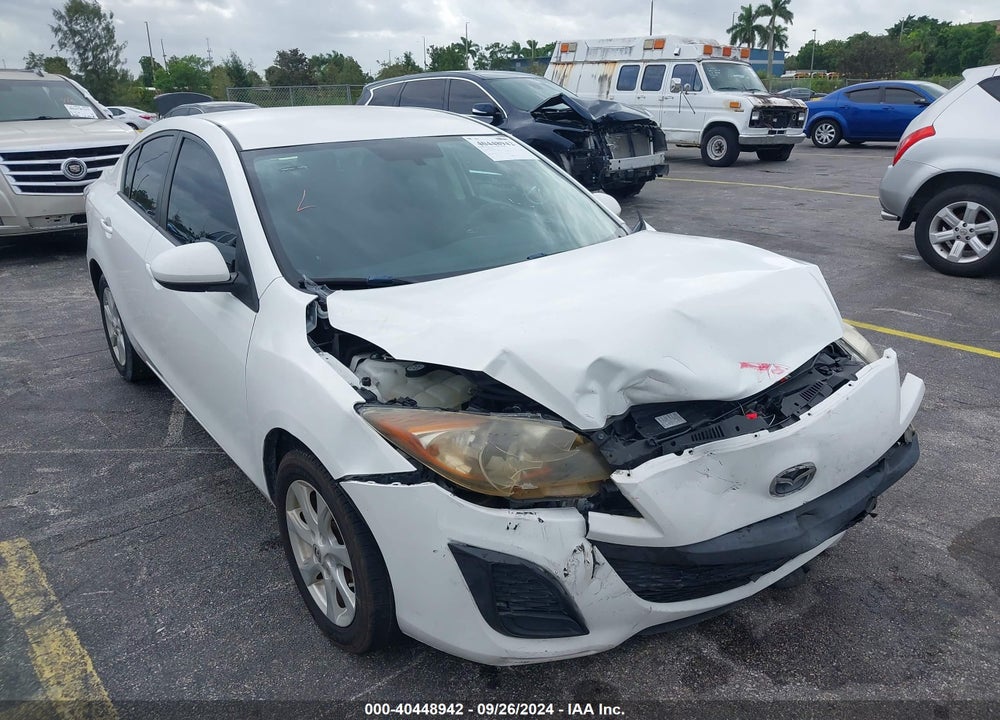 2011 MAZDA 3 I TOURING VIN: JM1BL1VF0B1475258