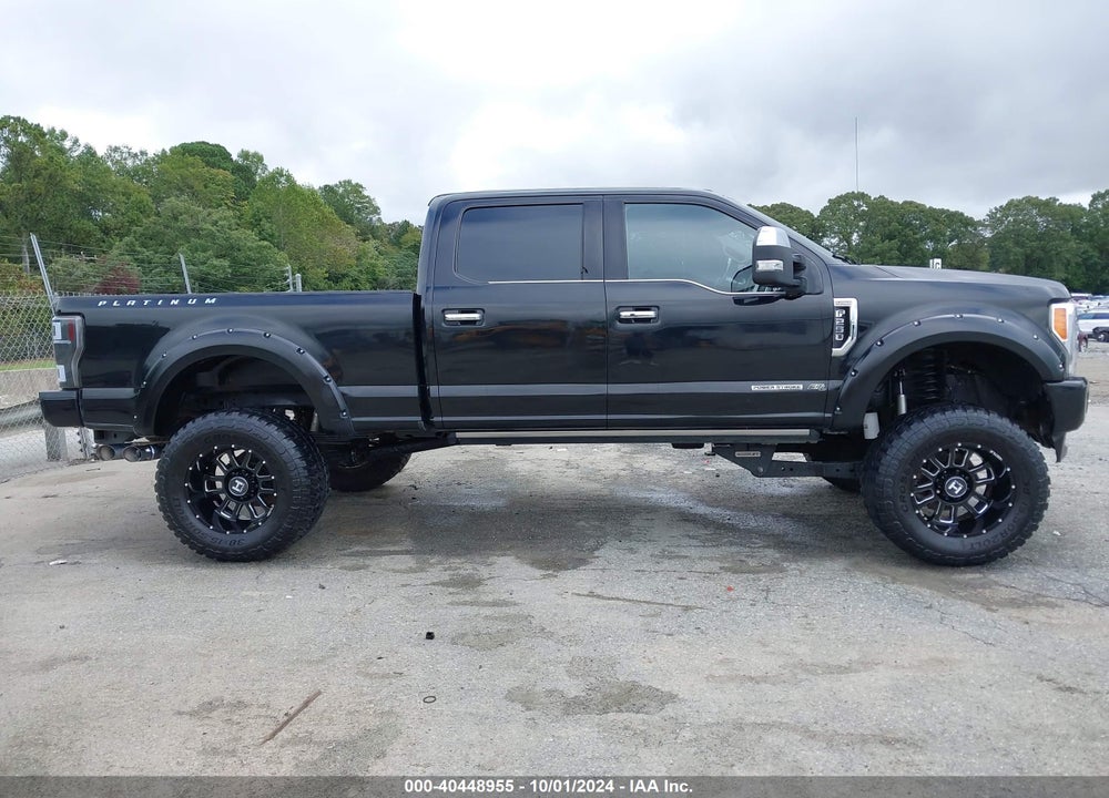 2017 FORD F-250 PLATINUM VIN: 1FT7W2BT0HEE92401