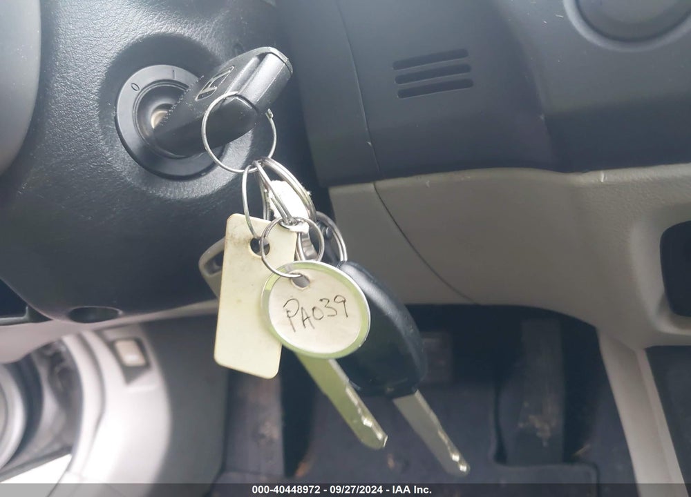 2006 HONDA CIVIC HYBRID VIN: JHMFA36276S028262