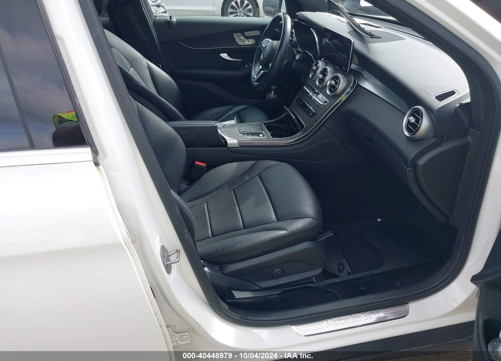 2021 MERCEDES-BENZ GLC 300 4MATIC SUV VIN: W1N0G8EB0MV275650