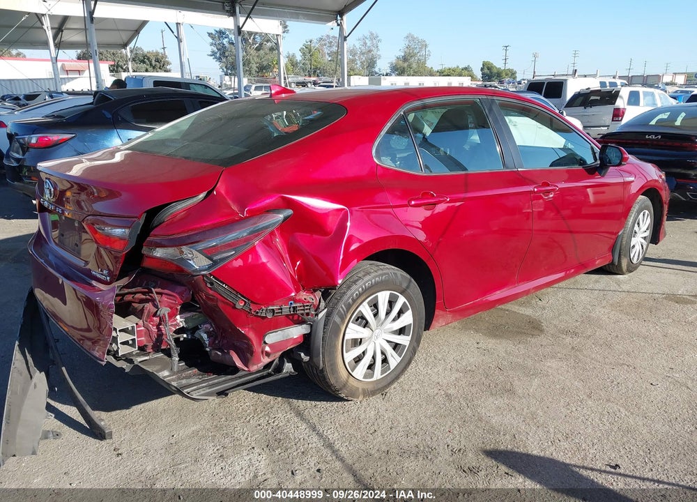 2021 TOYOTA CAMRY LE HYBRID VIN: 4T1C31AK0MU568981